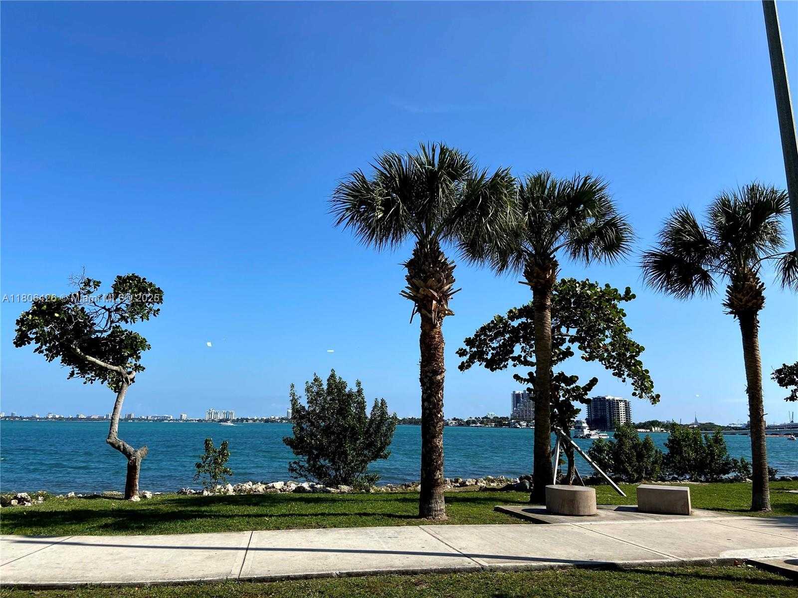 Small Image of 1900 NORTH BAYSHORE DR #4708, Miami Number 35