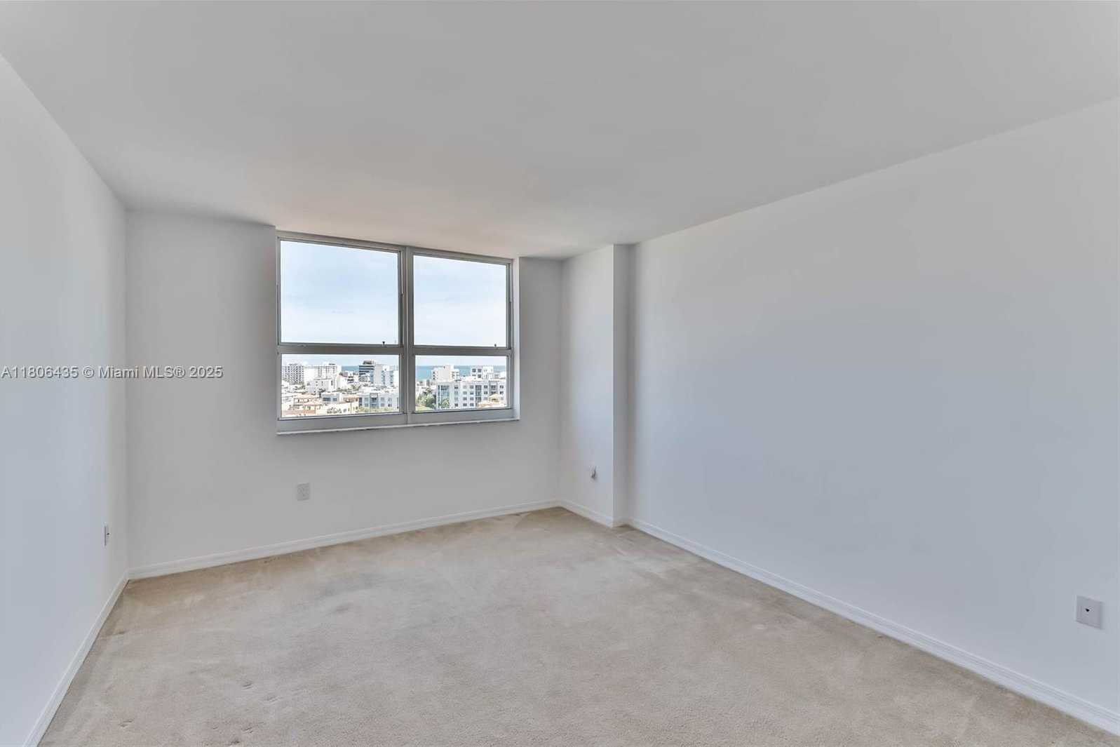 Small Image of 90 ALTON RD #1209, Miami Beach Number 13