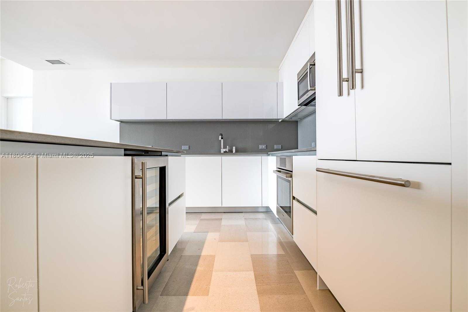 Small Image of 88 SOUTH WEST 7TH ST #2504, Miami Number 15