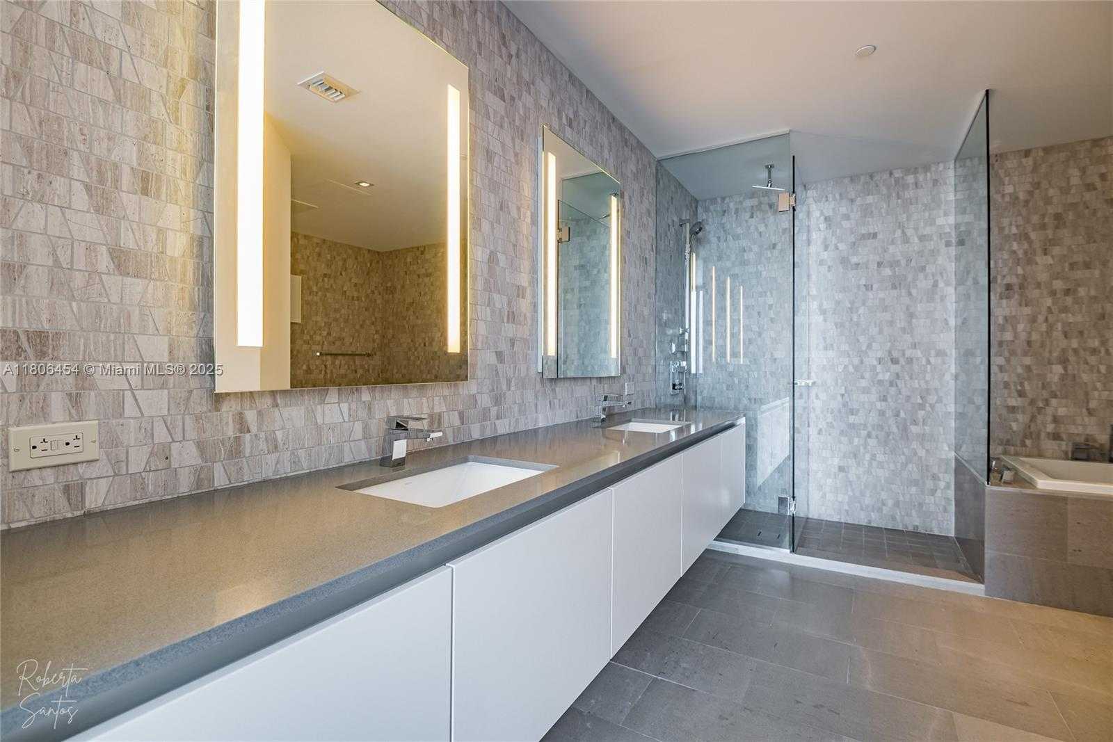 Small Image of 88 SOUTH WEST 7TH ST #2504, Miami Number 17