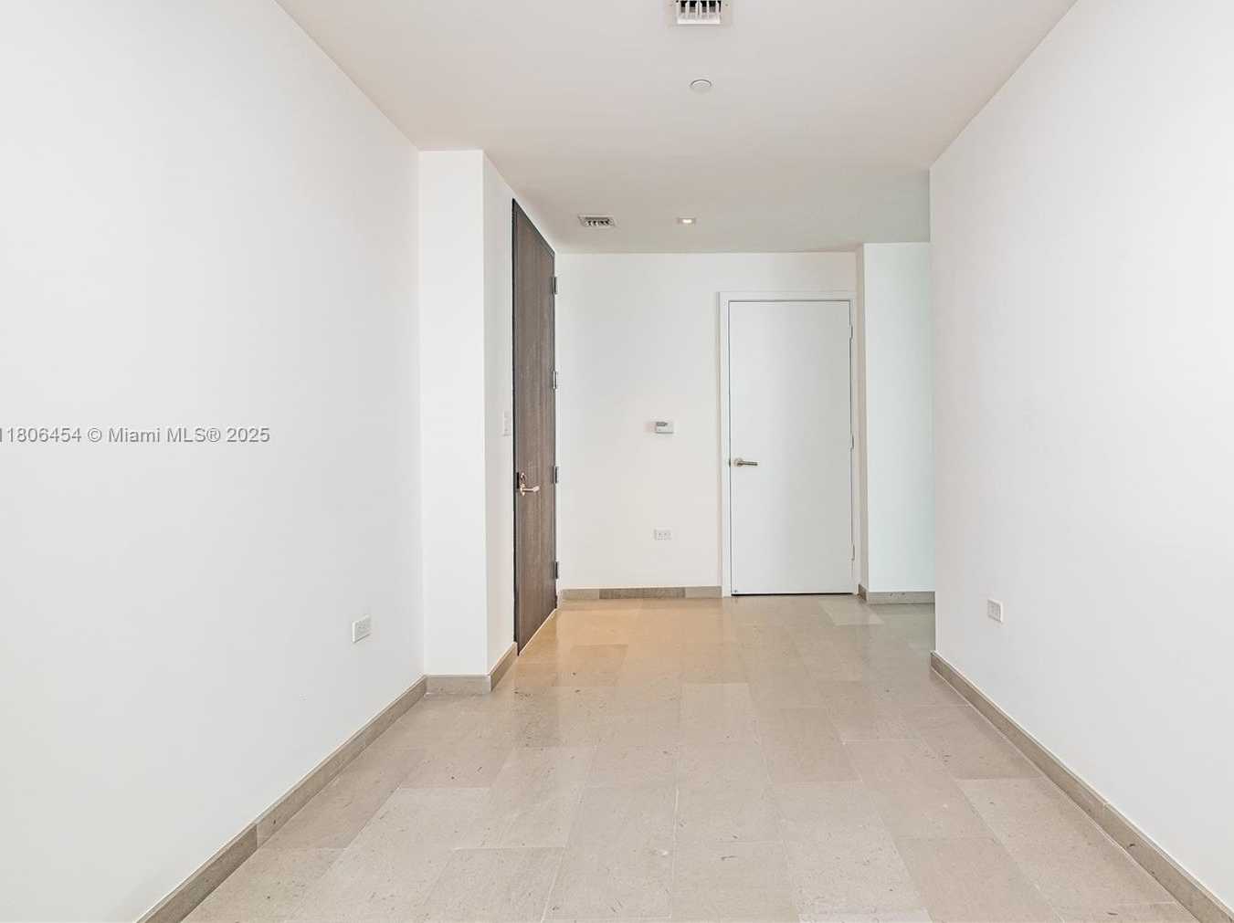 Small Image of 88 SOUTH WEST 7TH ST #2504, Miami Number 26