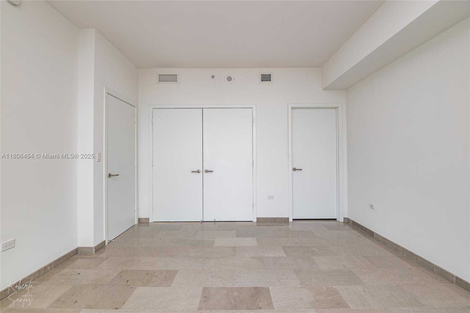 Small Image of 88 SOUTH WEST 7TH ST #2504, Miami Number 31