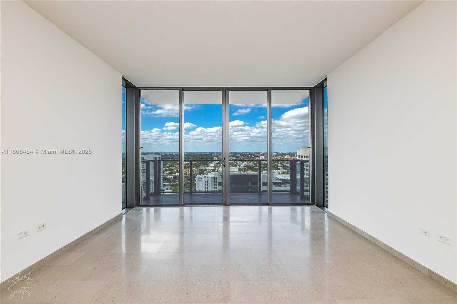 Small Image of 88 SOUTH WEST 7TH ST #2504, Miami Number 34
