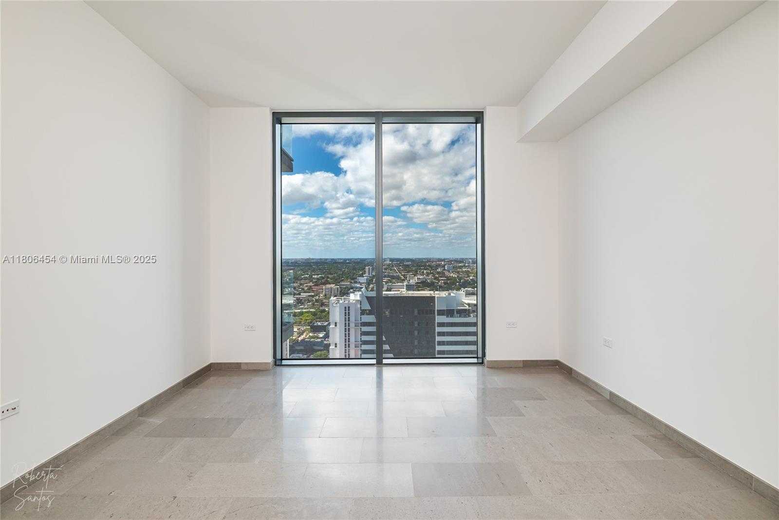 Small Image of 88 SOUTH WEST 7TH ST #2504, Miami Number 36