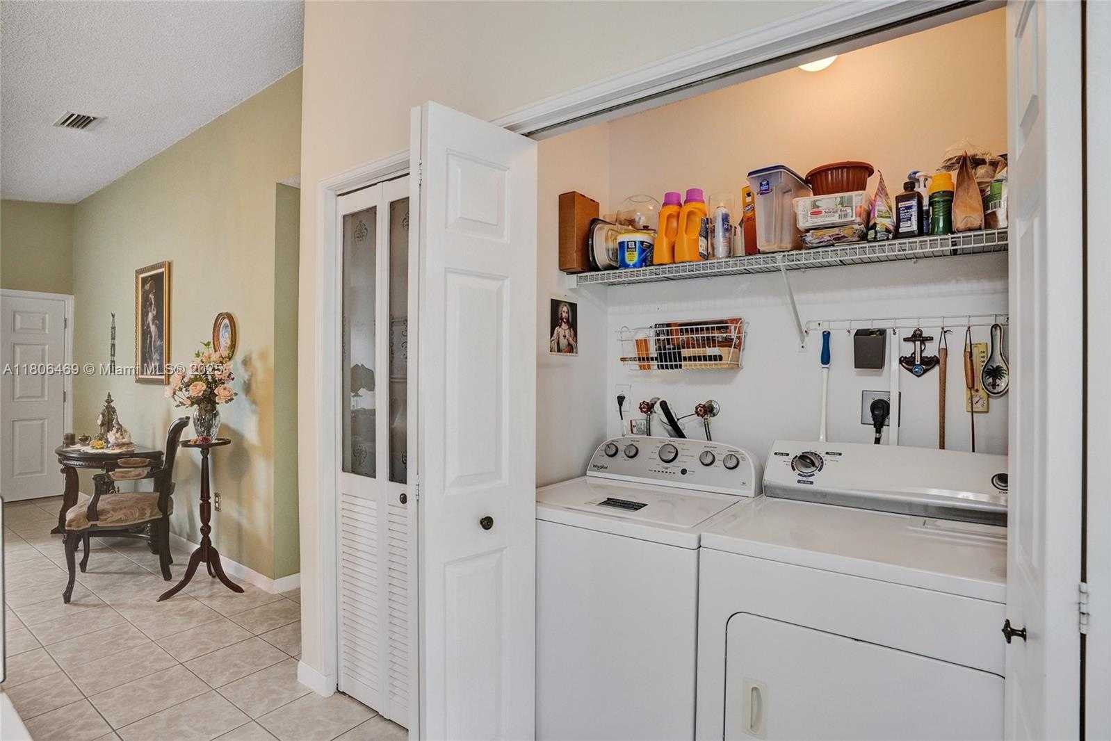 Small Image of 7001 WEST 35TH AVE #215, Hialeah Number 15
