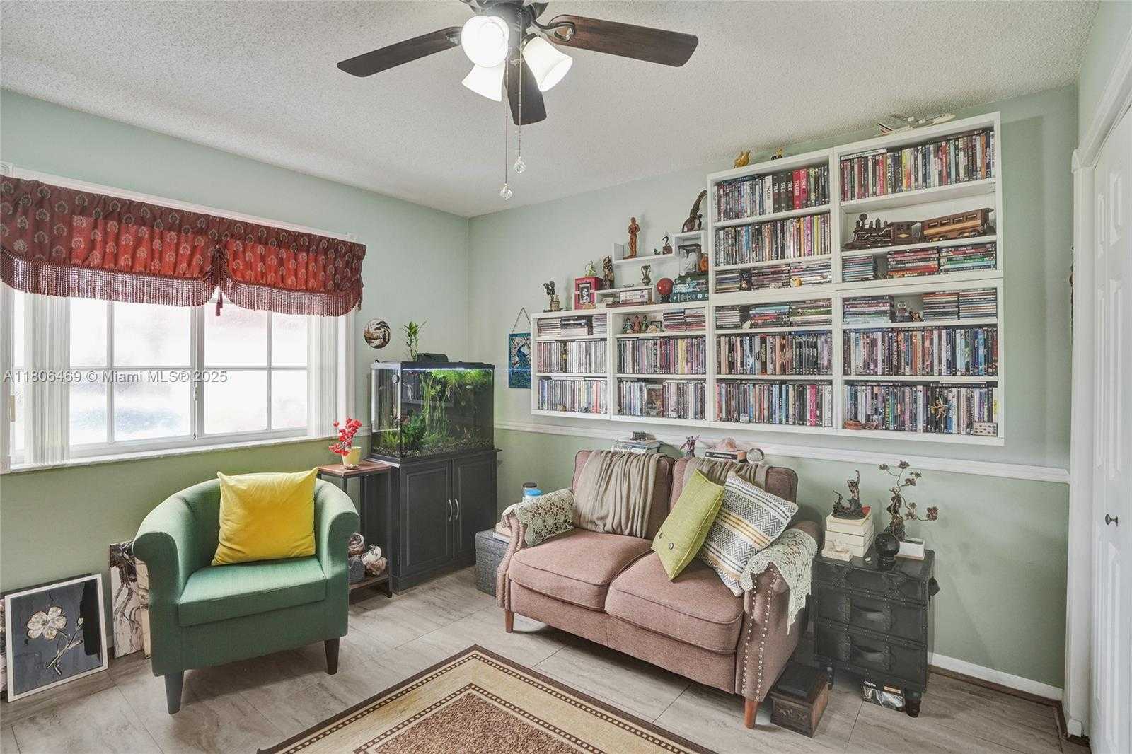 Small Image of 7001 WEST 35TH AVE #215, Hialeah Number 21