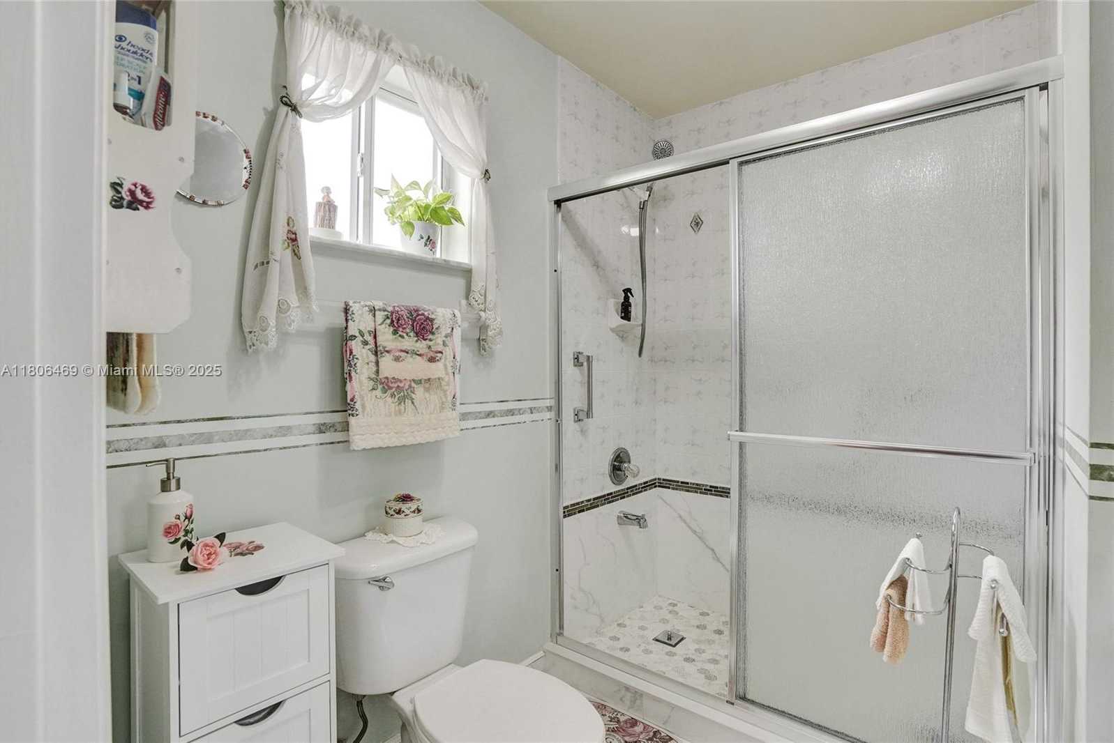Small Image of 7001 WEST 35TH AVE #215, Hialeah Number 23