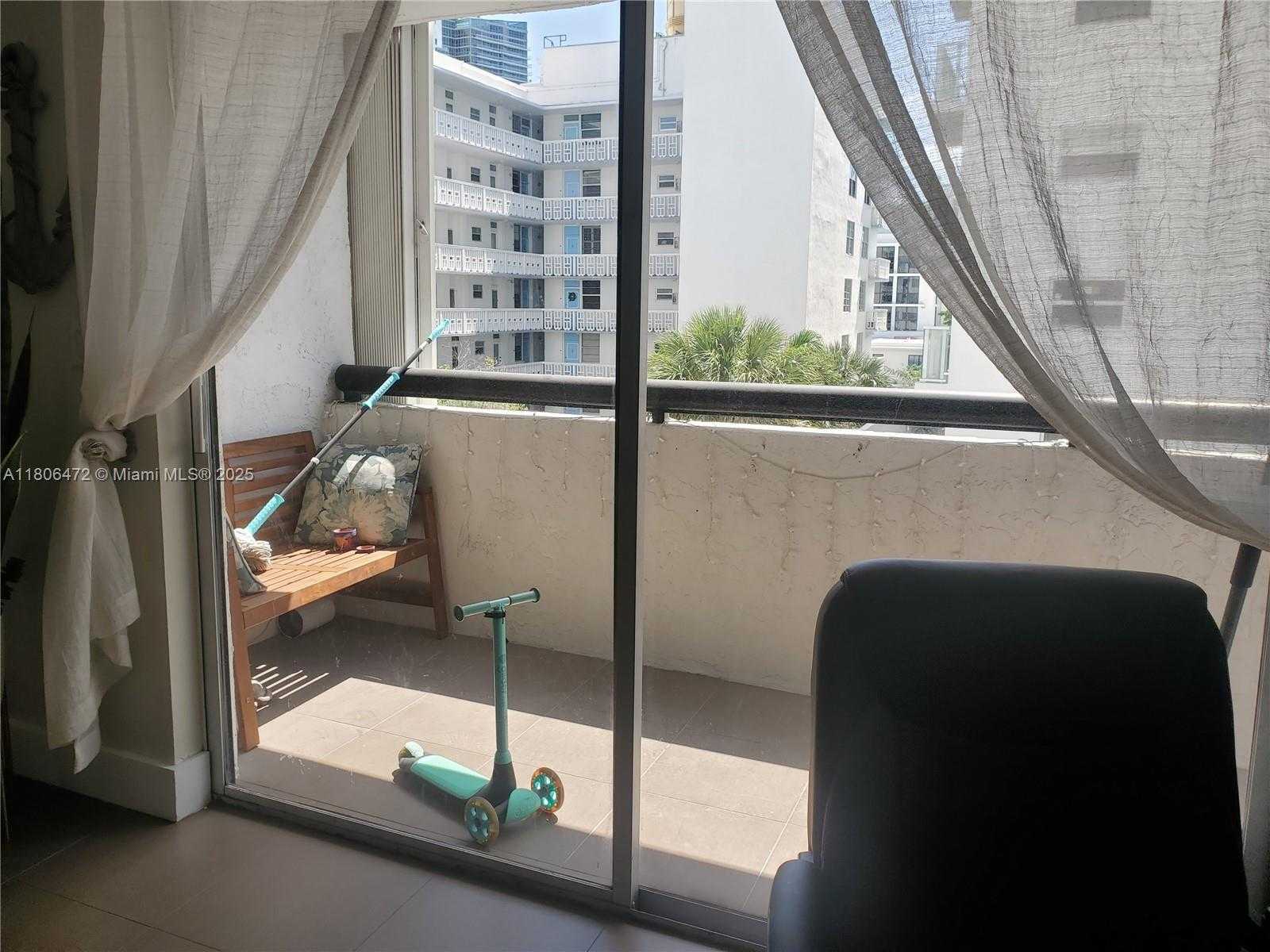 Small Image of 1775 WASHINGTON AVE #4A, Miami Beach Number 4