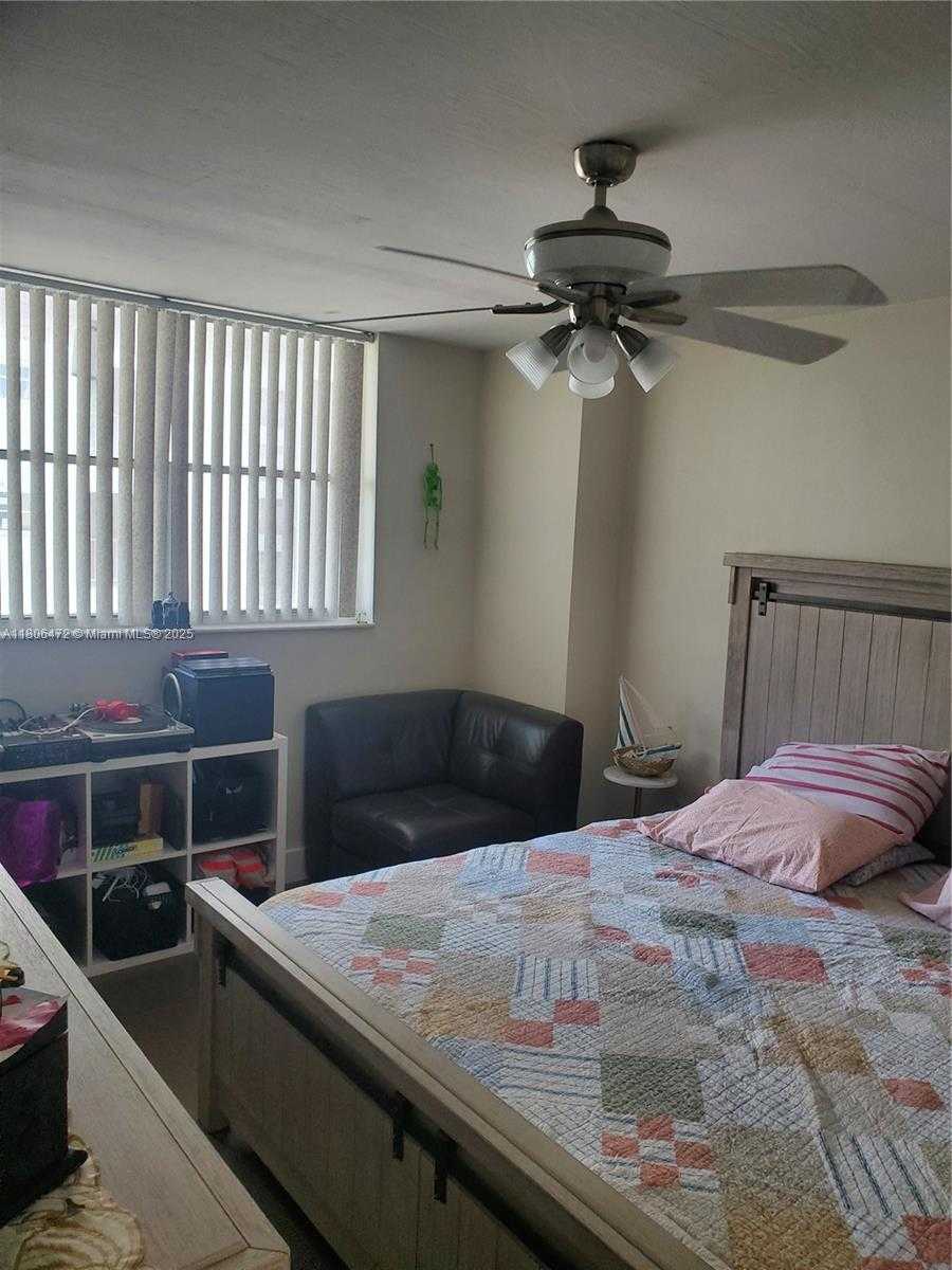 Small Image of 1775 WASHINGTON AVE #4A, Miami Beach Number 9