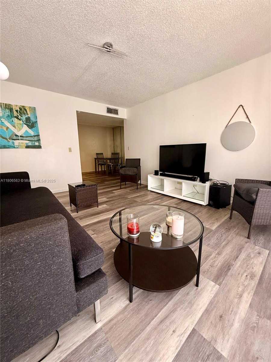 Small Image of 2821 NORTH 163RD ST #Apt 4X, North Miami Beach Number 14