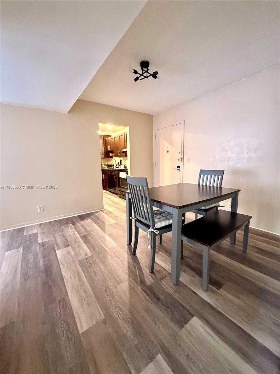 Small Image of 2821 NORTH 163RD ST #Apt 4X, North Miami Beach Number 17
