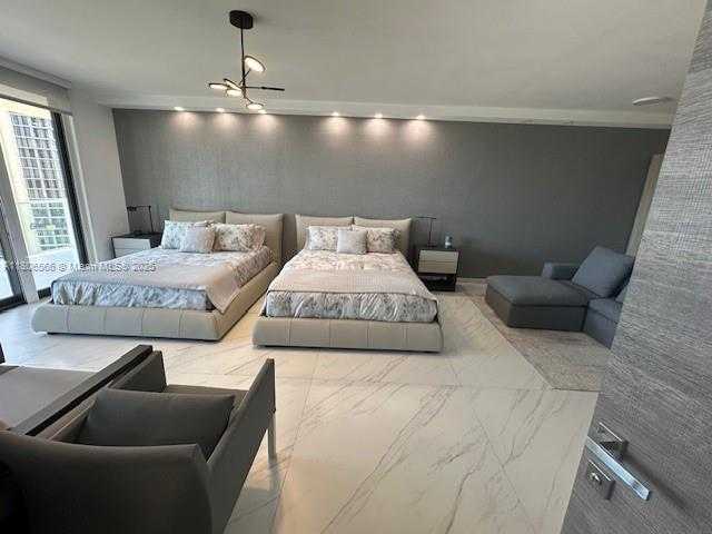 Small Image of 19500 TURNBERRY WAY #12A, Aventura Number 26