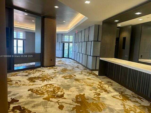 Small Image of 19500 TURNBERRY WAY #12A, Aventura Number 65
