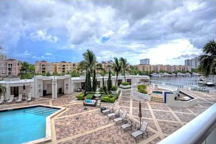 Small Image of 19500 TURNBERRY WAY #12A, Aventura Number 73