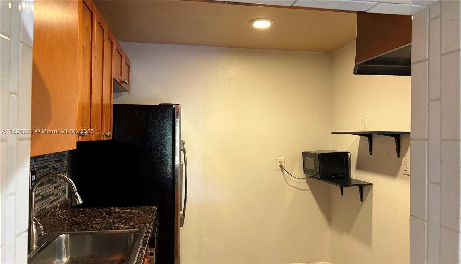 Small Image of 4334 NORTH WEST 9TH AVE #7-2F, Deerfield Beach Number 6