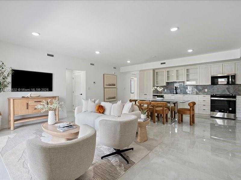 Small Image of 14560 SOUTH WEST 261 TERR, Homestead Number 12