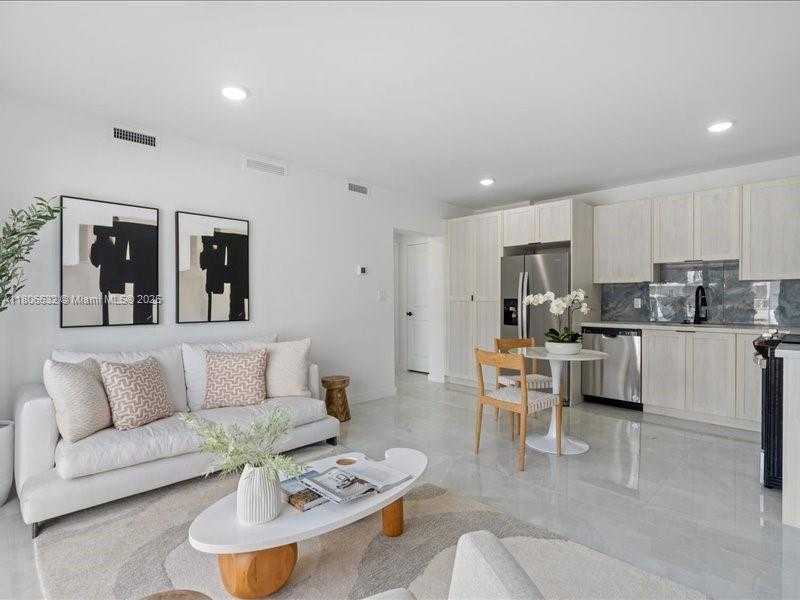 Small Image of 14560 SOUTH WEST 261 TERR, Homestead Number 3