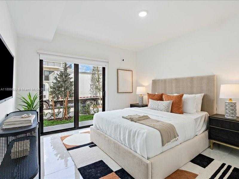 Small Image of 14560 SOUTH WEST 261 TERR, Homestead Number 6