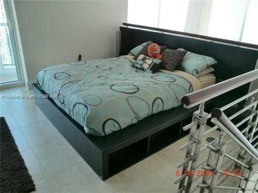 Small Image of 41 SOUTH EAST 5TH ST #2317, Miami Number 7