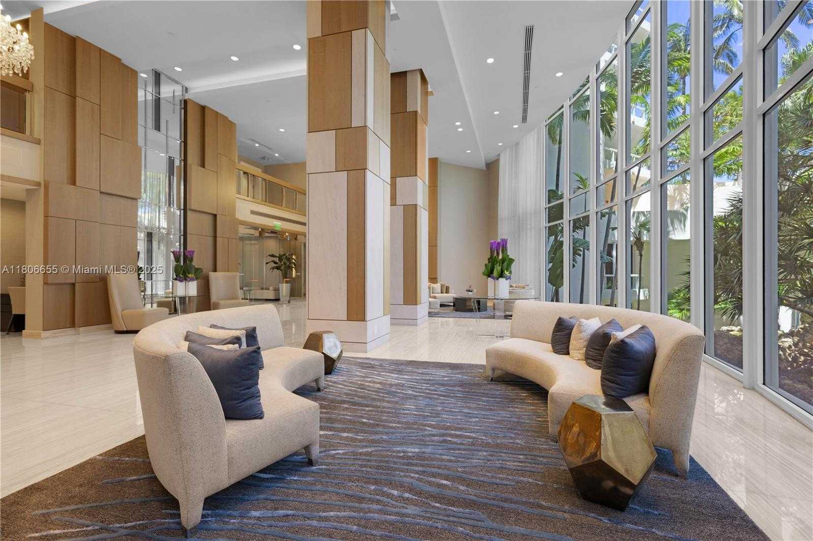 Small Image of 21200 POINT PL #1802, Aventura Number 51