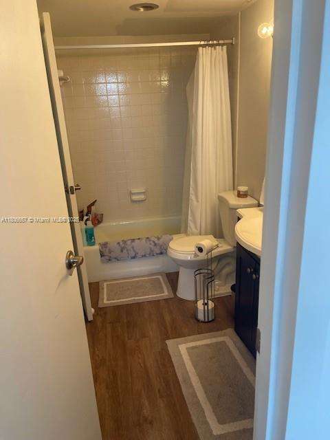 Small Image of 336 GOLFVIEW RD #403, North Palm Beach Number 13