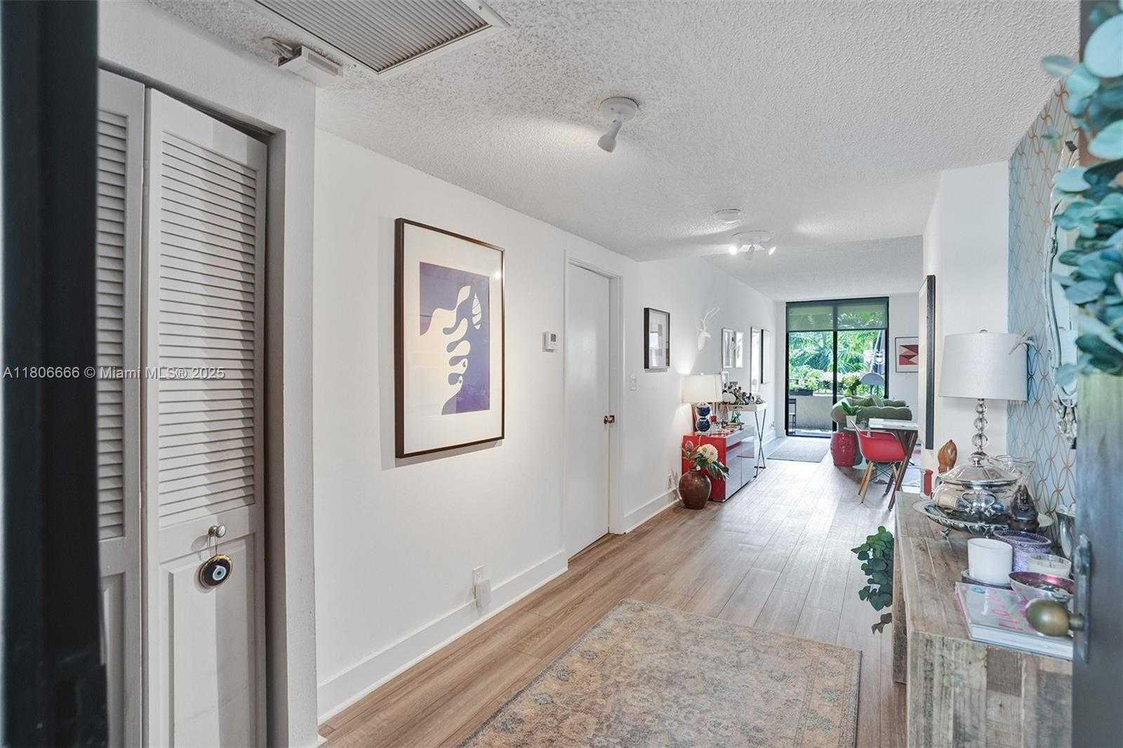 Small Image of 161 CRANDON BLVD #325, Key Biscayne Number 2