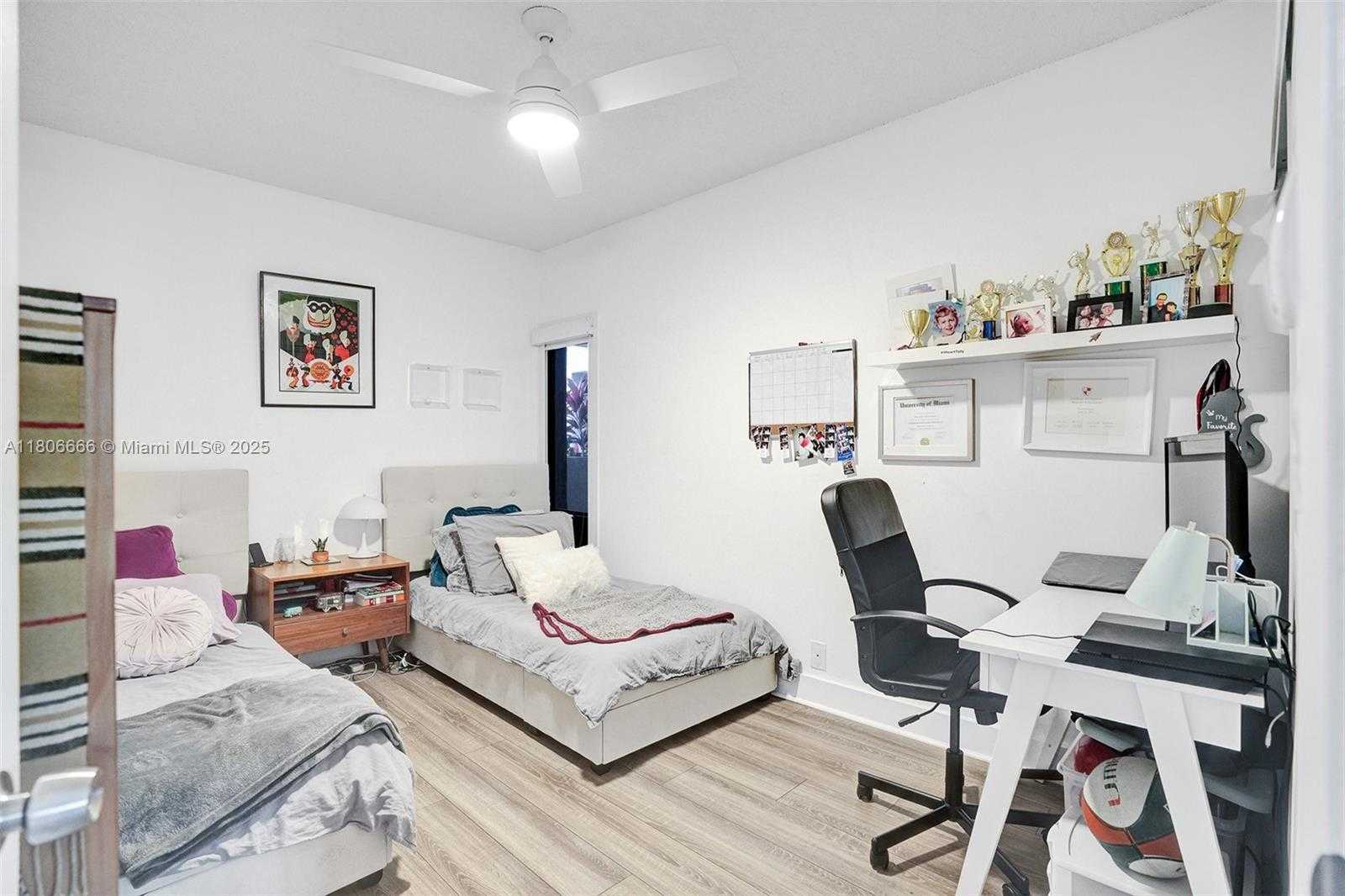 Small Image of 161 CRANDON BLVD #325, Key Biscayne Number 26