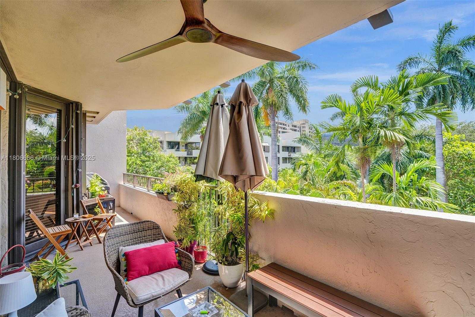 Small Image of 161 CRANDON BLVD #325, Key Biscayne Number 37
