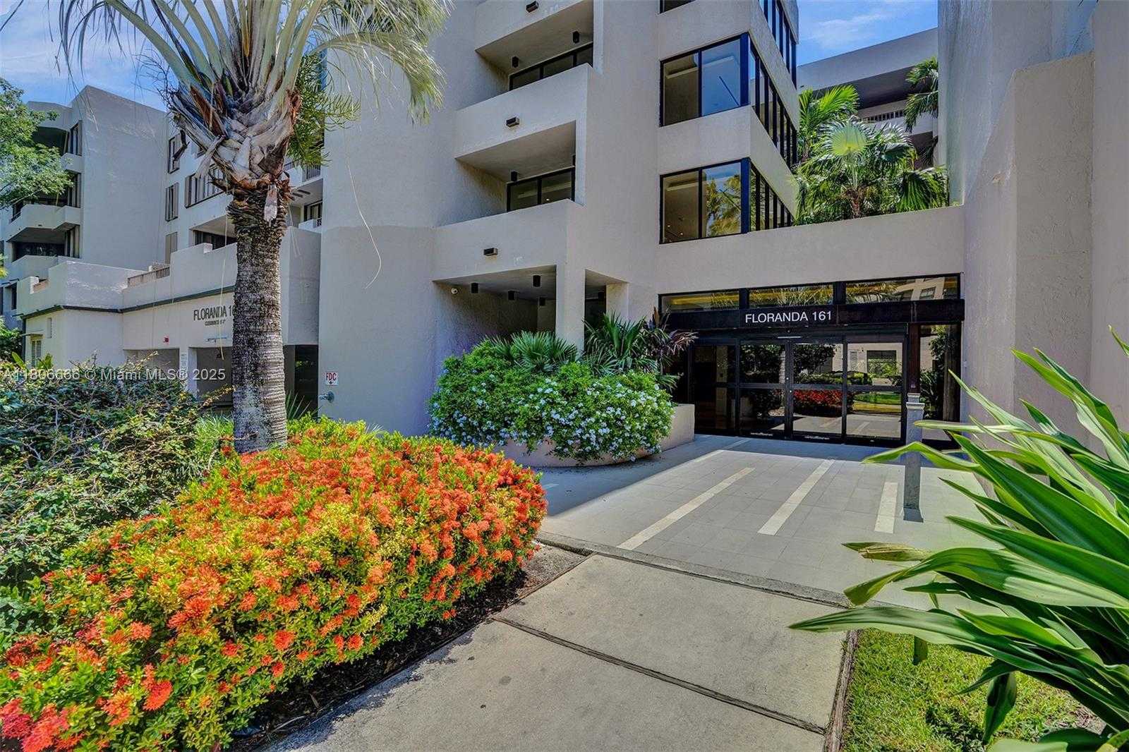 Small Image of 161 CRANDON BLVD #325, Key Biscayne Number 45