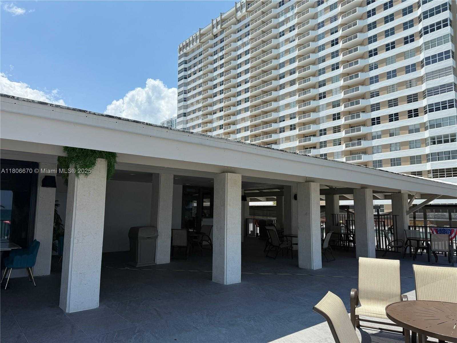 Small Image of 1965 SOUTH OCEAN DR #MQ, Hallandale Beach Number 22