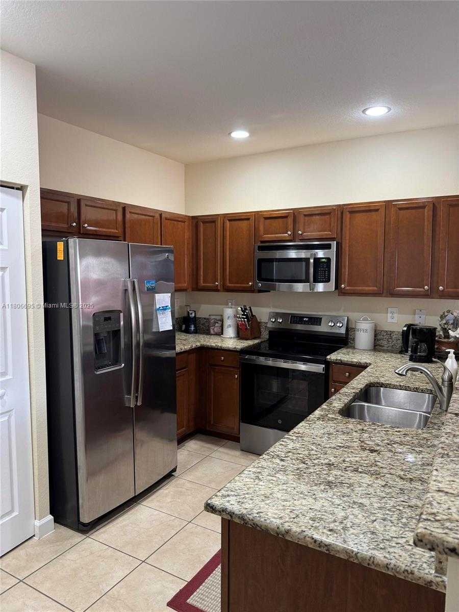 Small Image of 11564 SOUTH WEST 151ST AVE, Miami Number 6