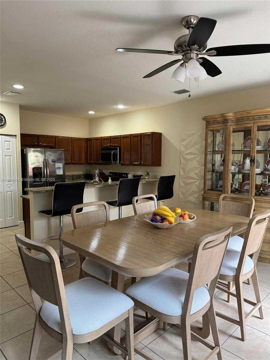 Small Image of 11564 SOUTH WEST 151ST AVE, Miami Number 9