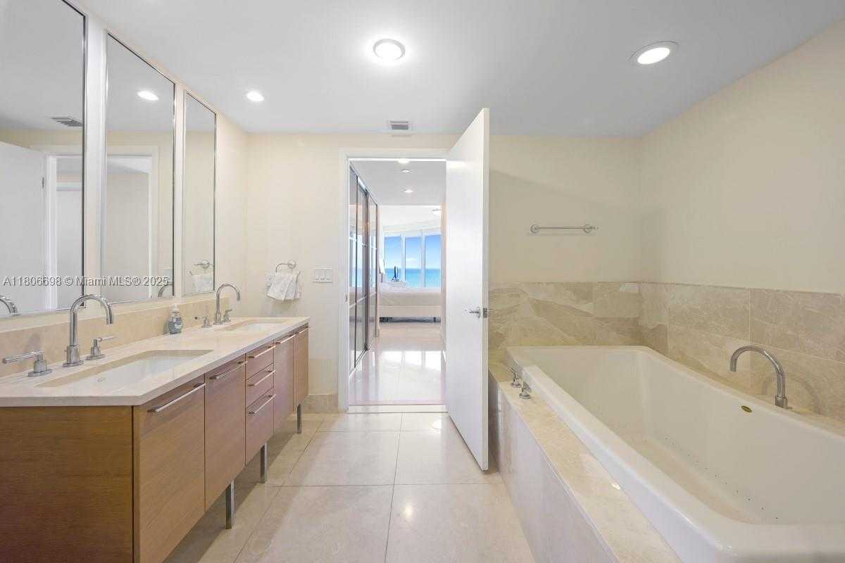 Small Image of 17001 COLLINS AVE #1204, Sunny Isles Beach Number 16