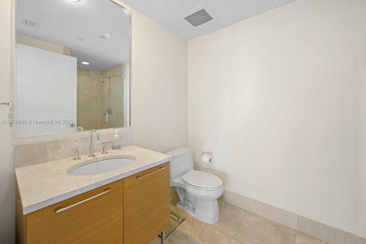 Small Image of 17001 COLLINS AVE #1204, Sunny Isles Beach Number 19