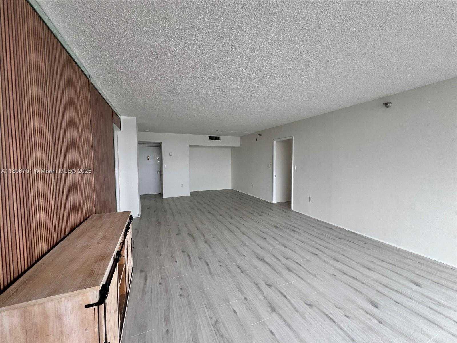 Small Image of 20515 EAST COUNTRY CLUB DR #245, Aventura Number 10