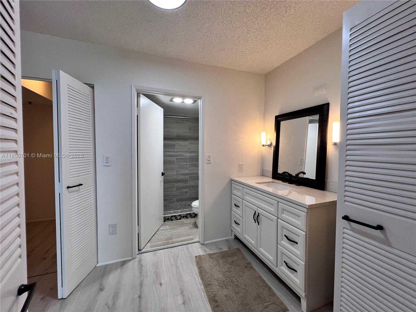 Small Image of 20515 EAST COUNTRY CLUB DR #245, Aventura Number 14