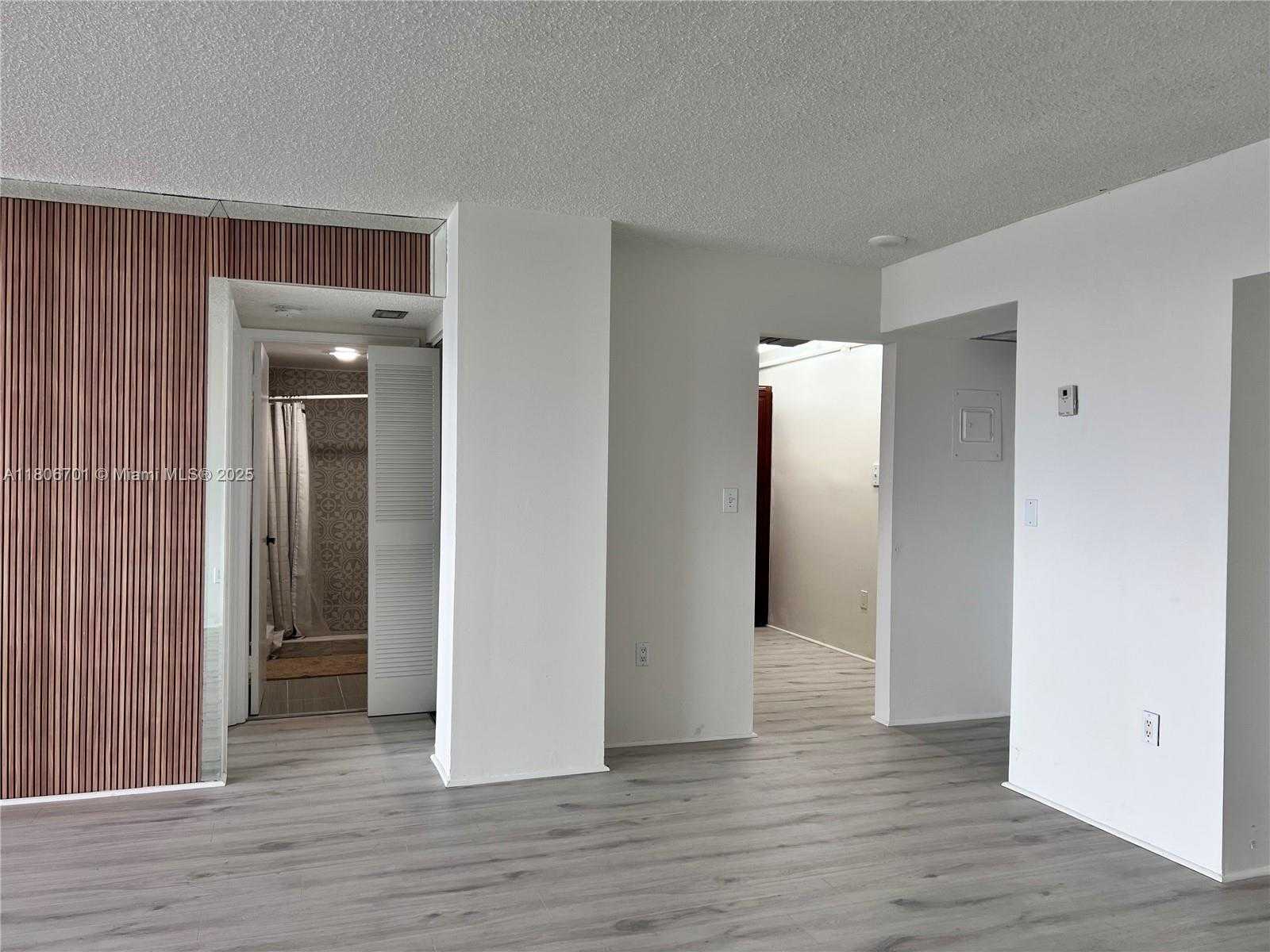 Small Image of 20515 EAST COUNTRY CLUB DR #245, Aventura Number 17