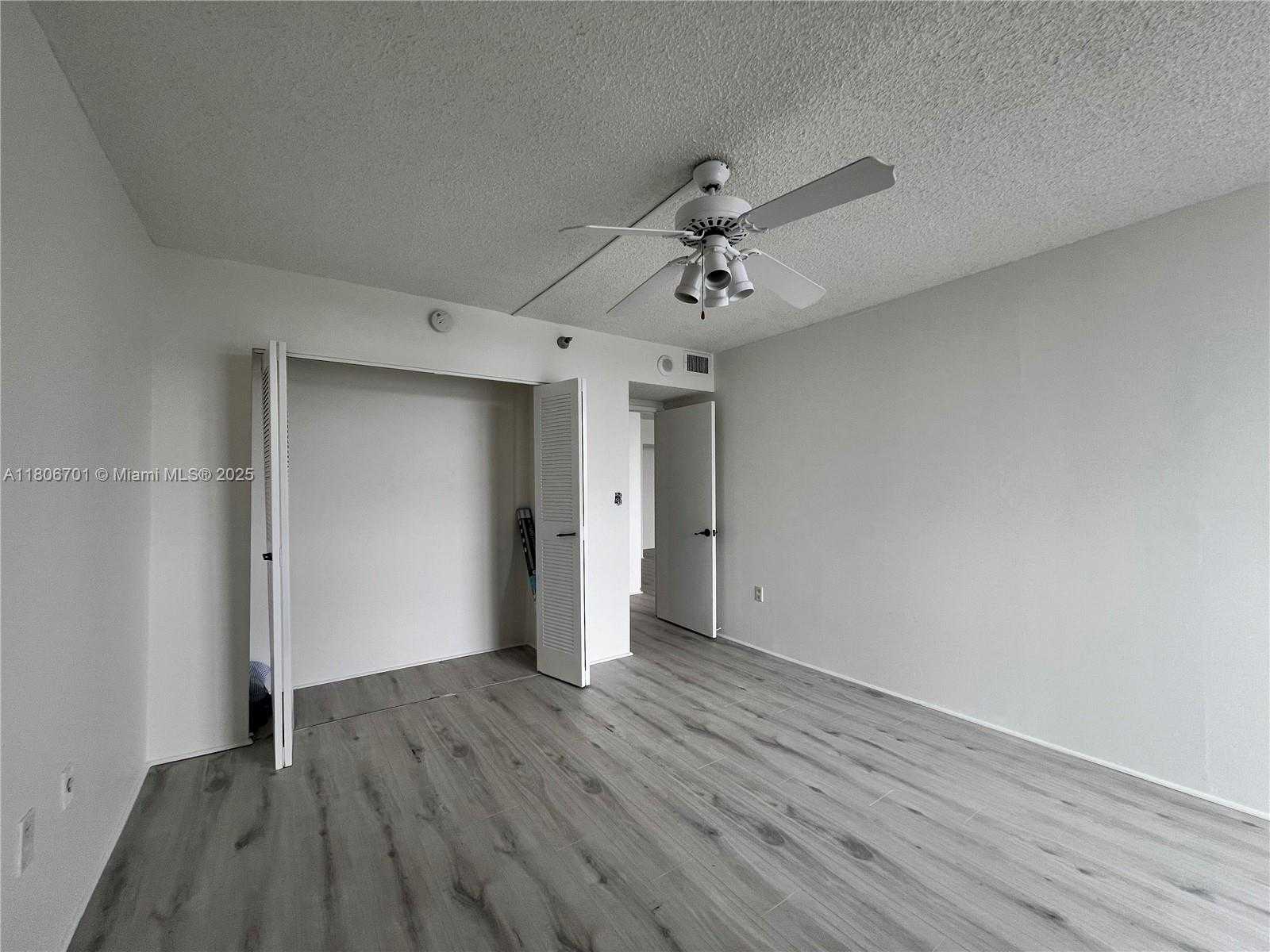 Small Image of 20515 EAST COUNTRY CLUB DR #245, Aventura Number 27