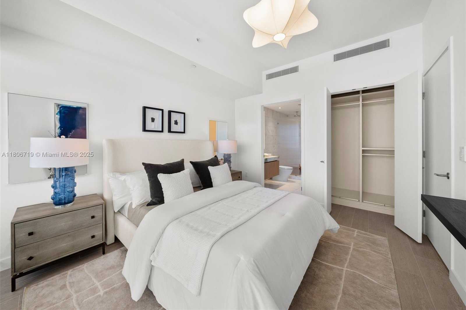 Small Image of 500 ALTON RD #2308, Miami Beach Number 16