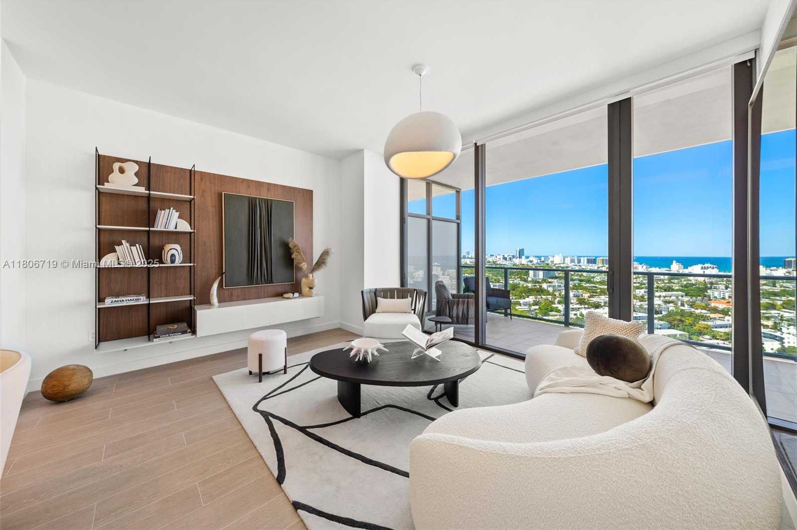 Small Image of 500 ALTON RD #2308, Miami Beach Number 5