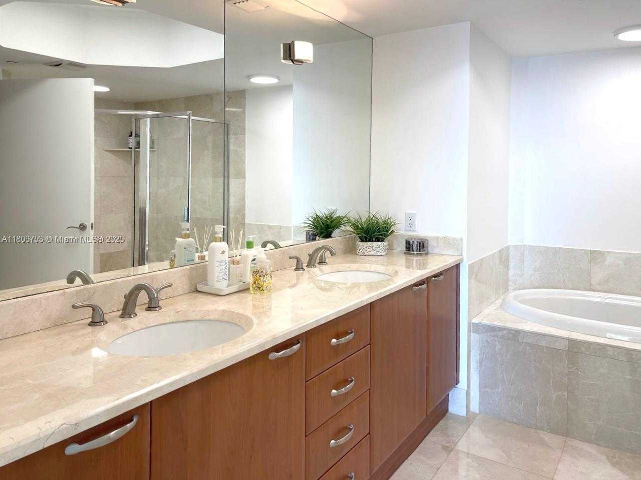 Small Image of 3301 NE 183 ST #1705, Aventura Number 15