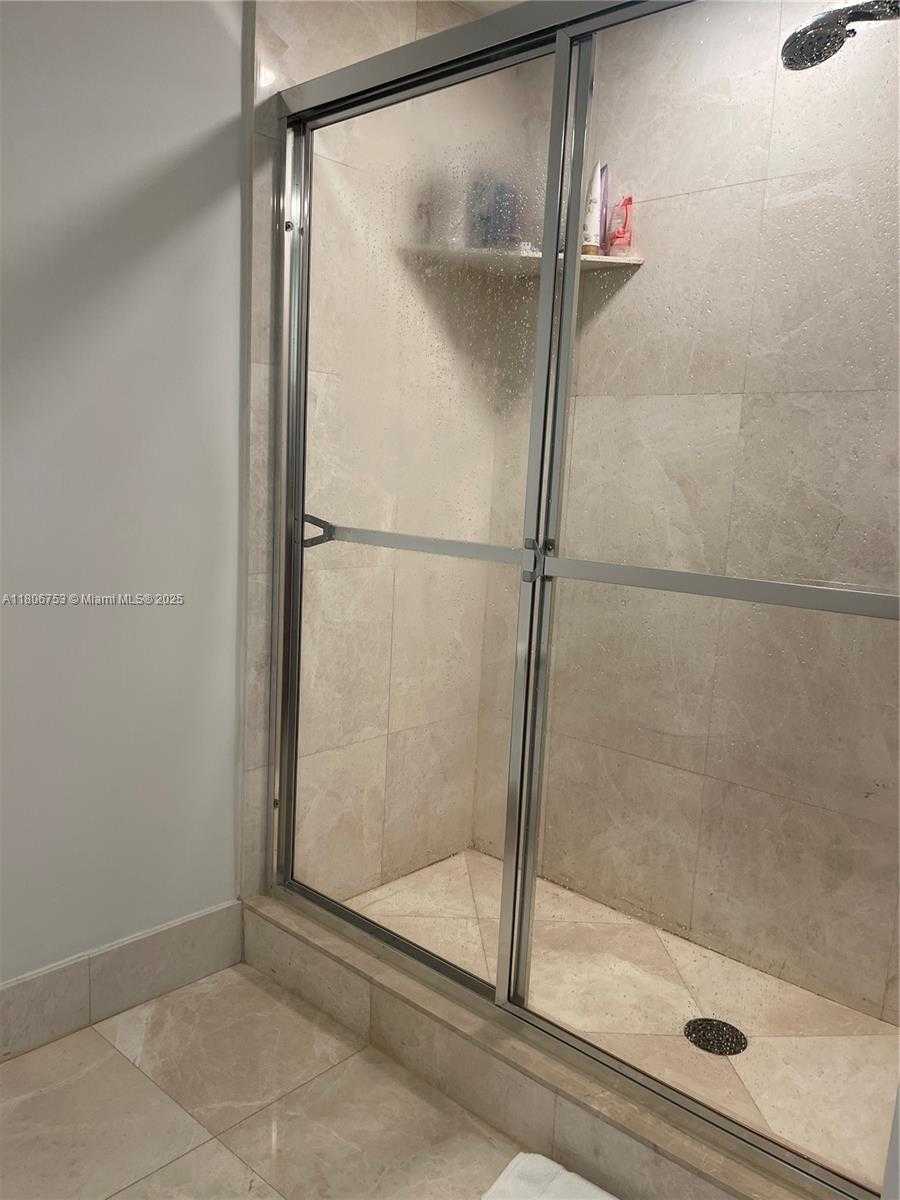 Small Image of 3301 NE 183 ST #1705, Aventura Number 24