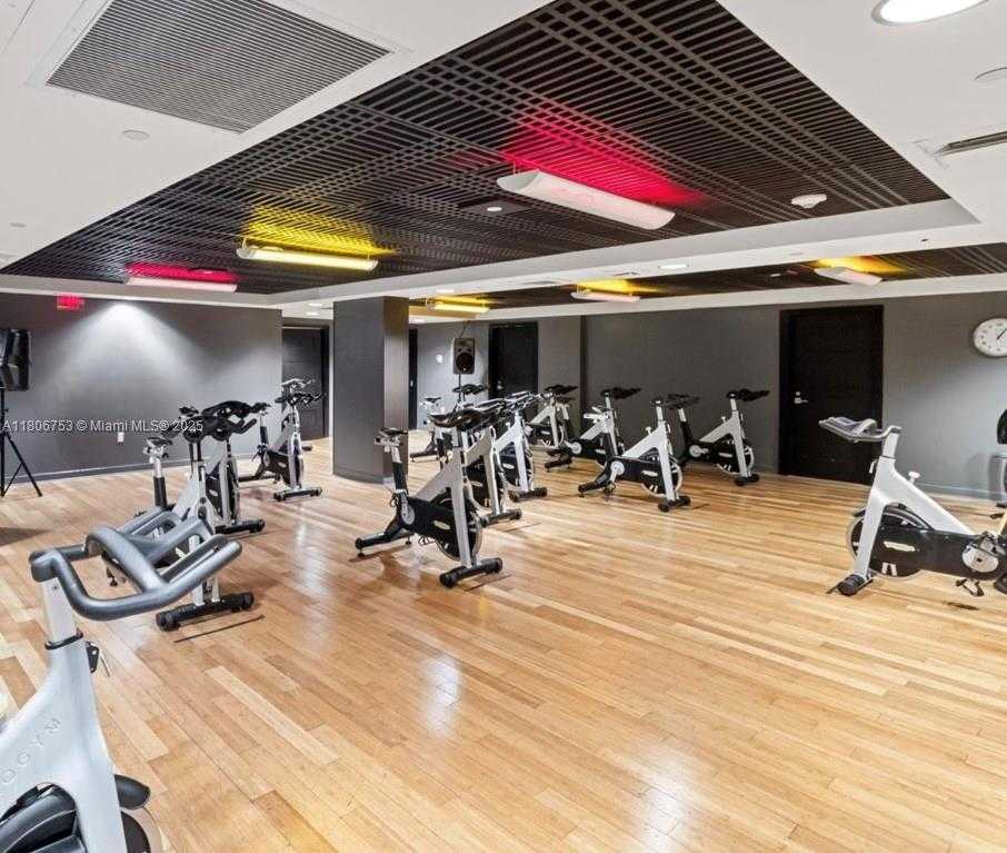 Small Image of 3301 NE 183 ST #1705, Aventura Number 30