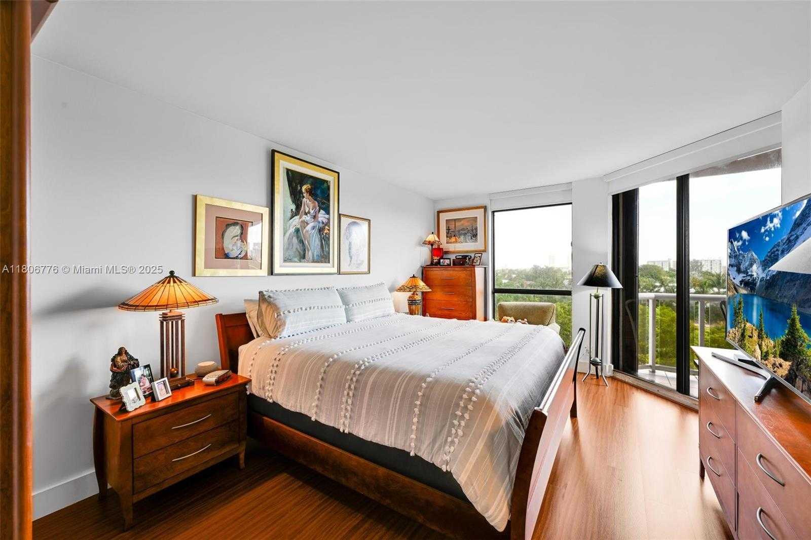 Small Image of 3640 YACHT CLUB DR #502, Aventura Number 12