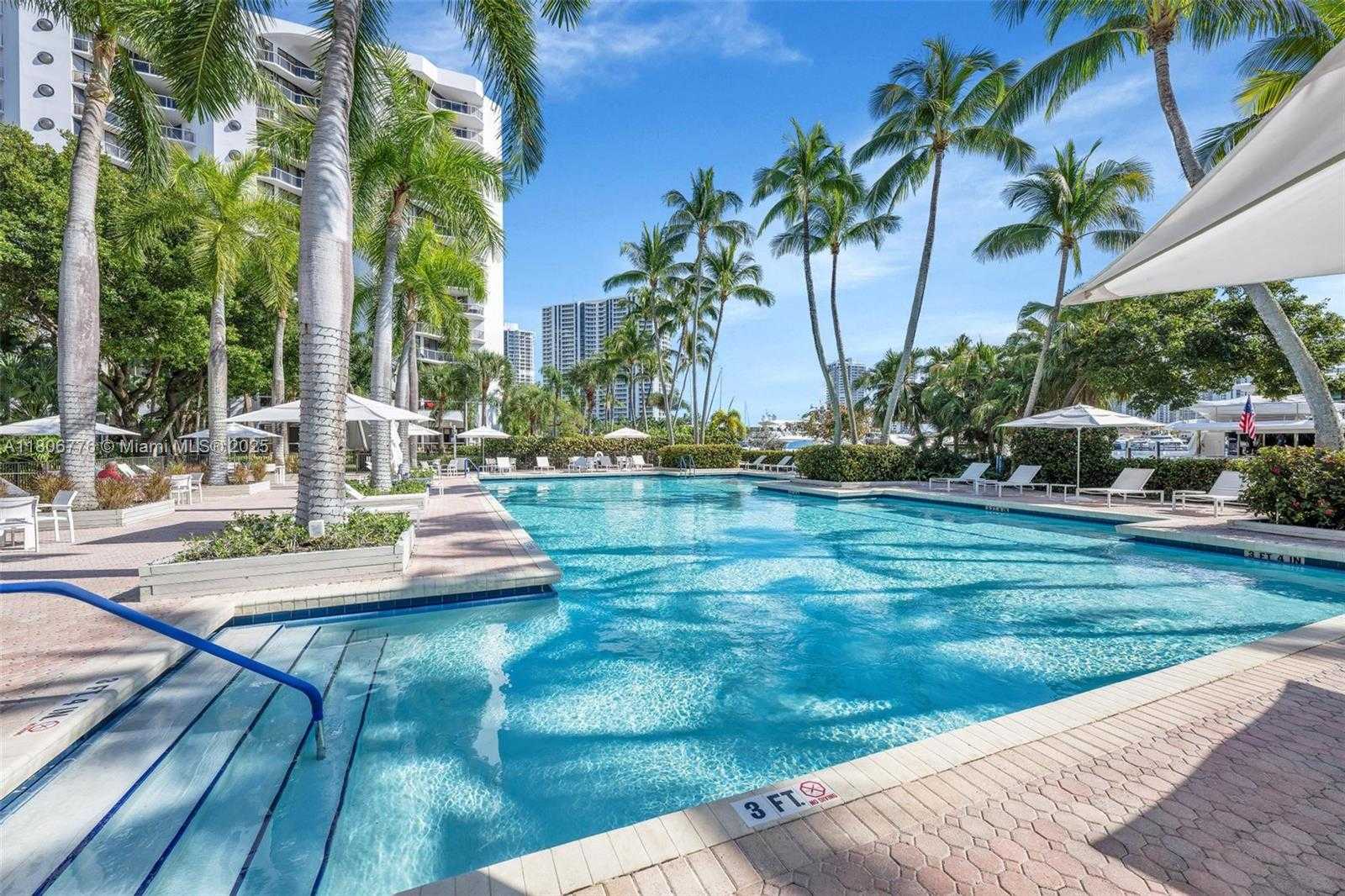 Small Image of 3640 YACHT CLUB DR #502, Aventura Number 33