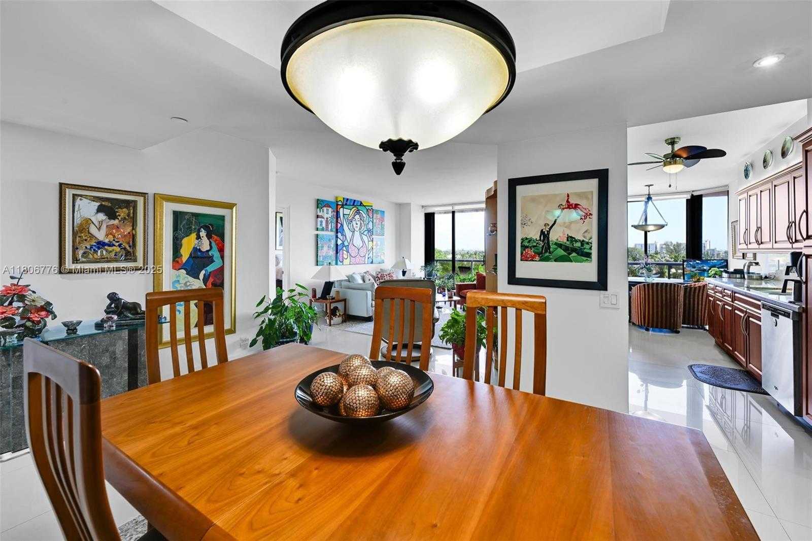 Small Image of 3640 YACHT CLUB DR #502, Aventura Number 7
