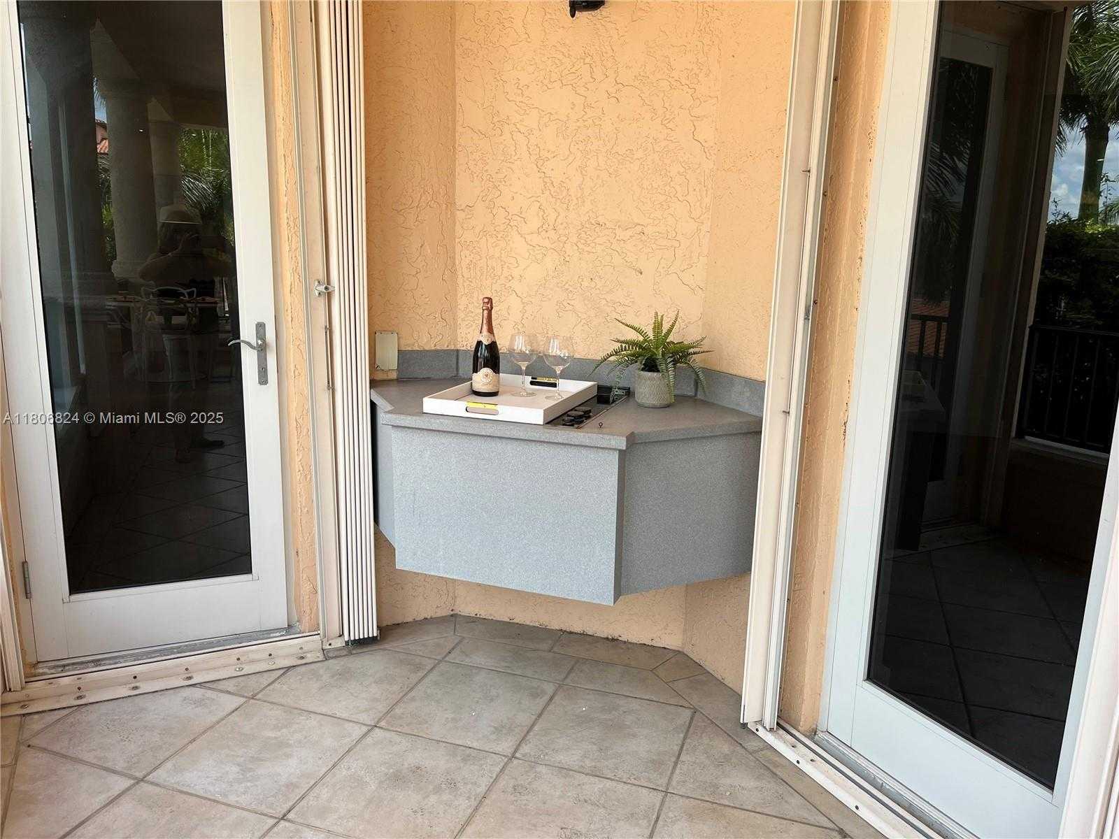 Small Image of 13637 DEERING BAY DR #231, Coral Gables Number 18