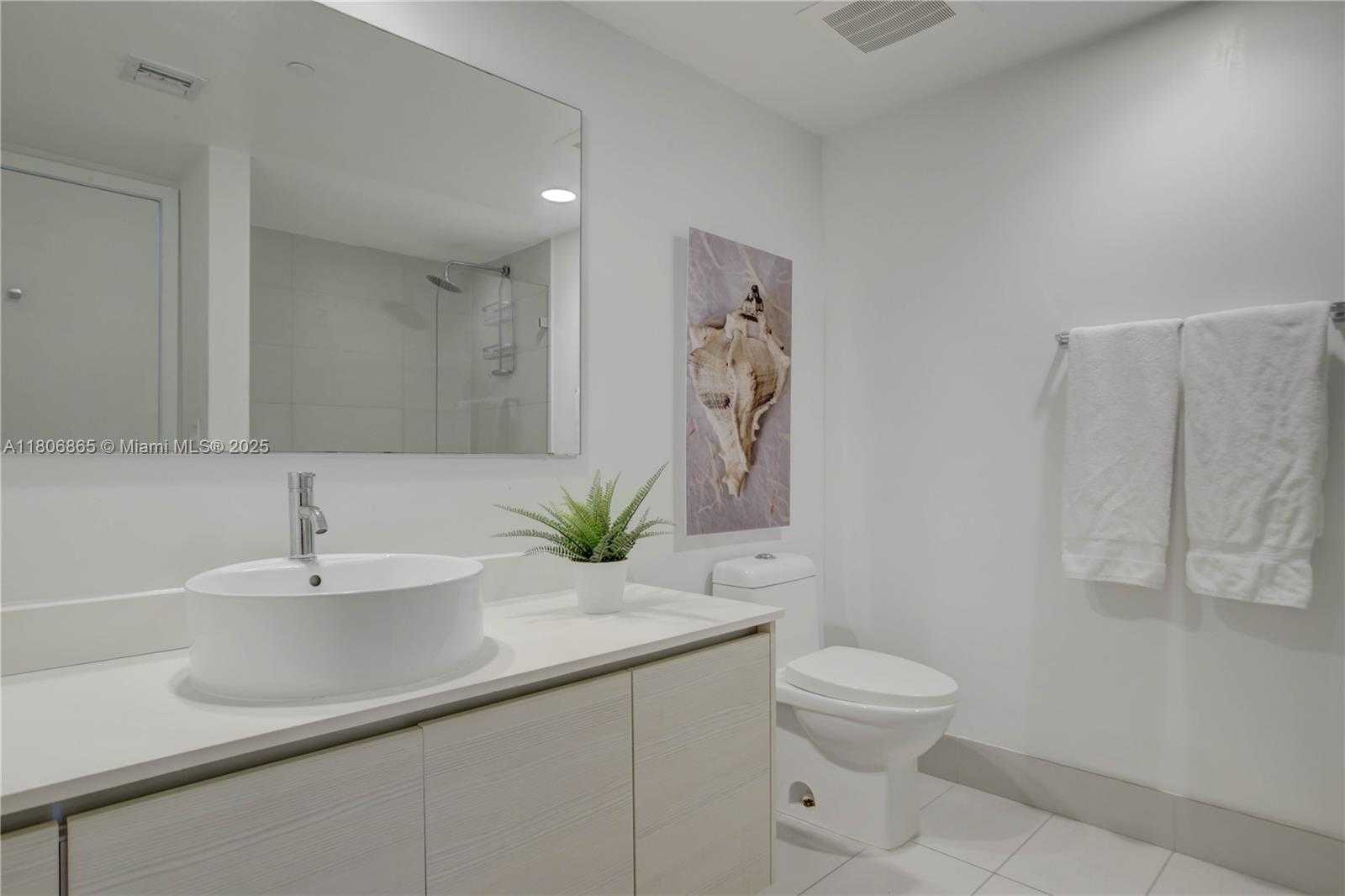 Small Image of 2602 EAST HALLANDALE BEACH BLVD #R407, Hallandale Beach Number 18