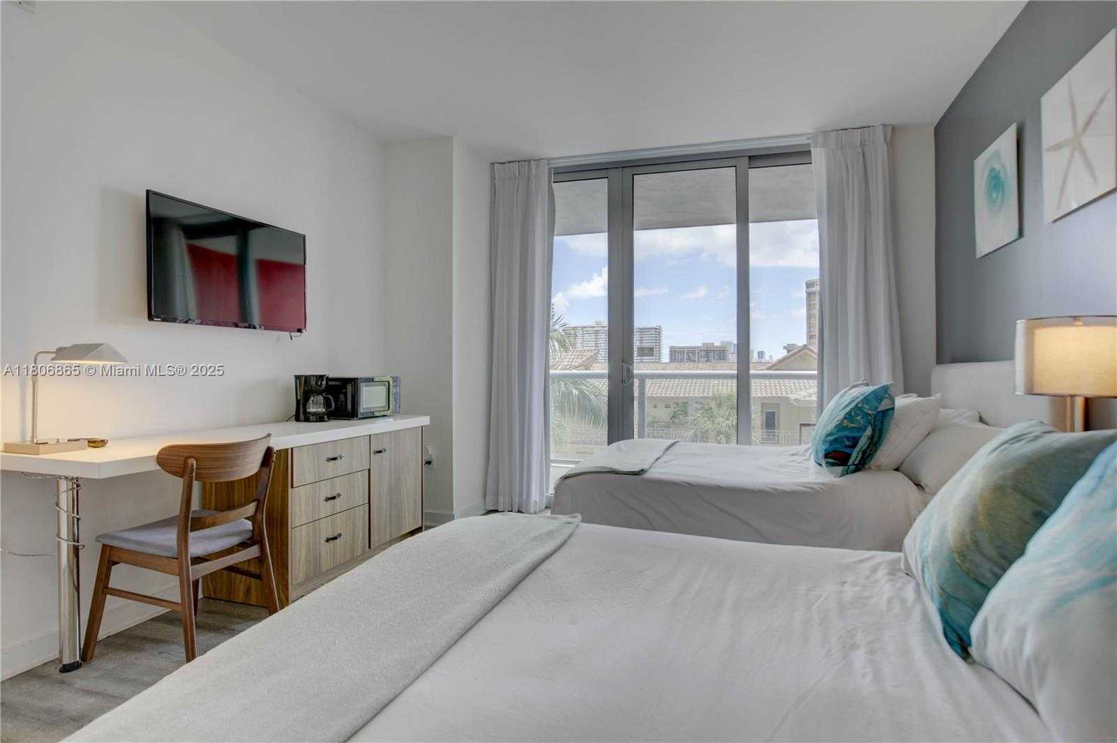 Small Image of 2602 EAST HALLANDALE BEACH BLVD #R407, Hallandale Beach Number 23