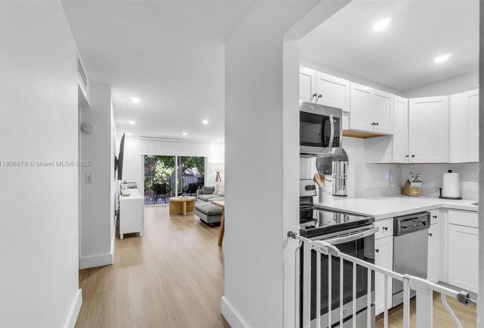 Small Image of 9974 SOUTH WEST 88TH ST #1029, Miami Number 6